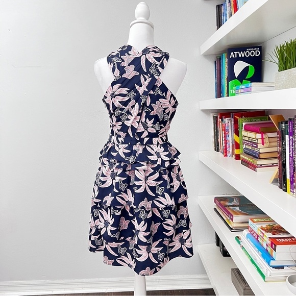 Outerknown Bailey Short Tiered Dress in Navy with Pink Flowers Sz 6 - Picture 7 of 14